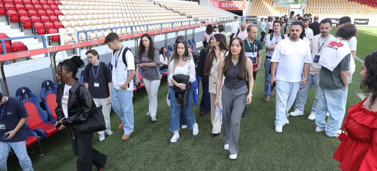 Alunos da Pós-Graduação em Comunicação em jornada imersiva
