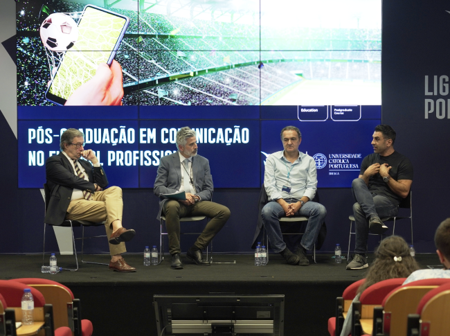 Manuel Queiroz, Freitas Lobo e Ricardo Rocha em conferência sobre 