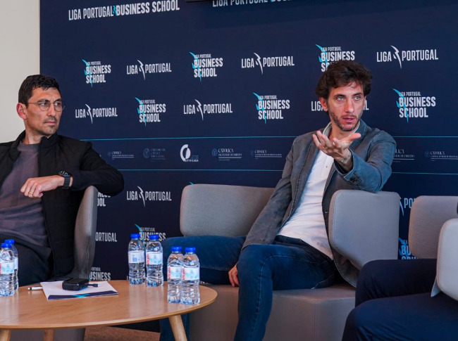 Conferência “Futebol Profissional na Europa” na Optativa