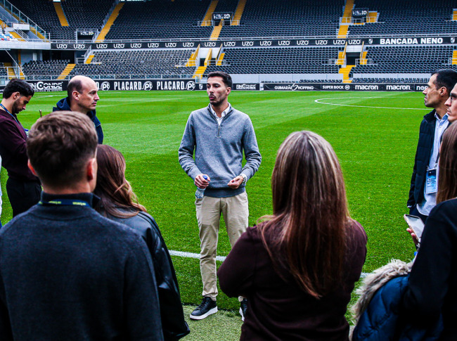 Pós-Graduação em Organização e Gestão no Futebol Profissional visita o Estádio D. Afonso Henriques