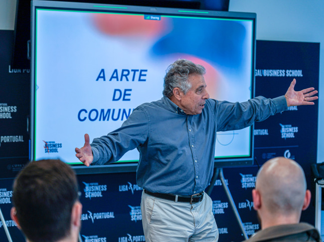 Iniciou o Curso Executivo de Gestor Desportivo no Futebol Profissional