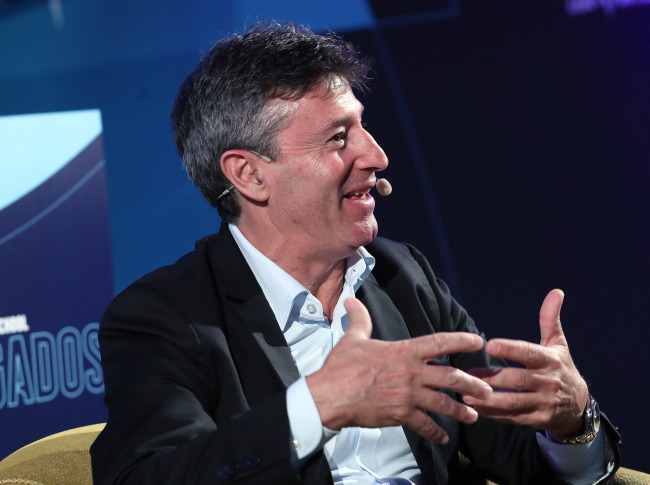 Domingos Paciência: “Liderar uma equipa profissional de futebol, hoje, implica muito conhecimento”