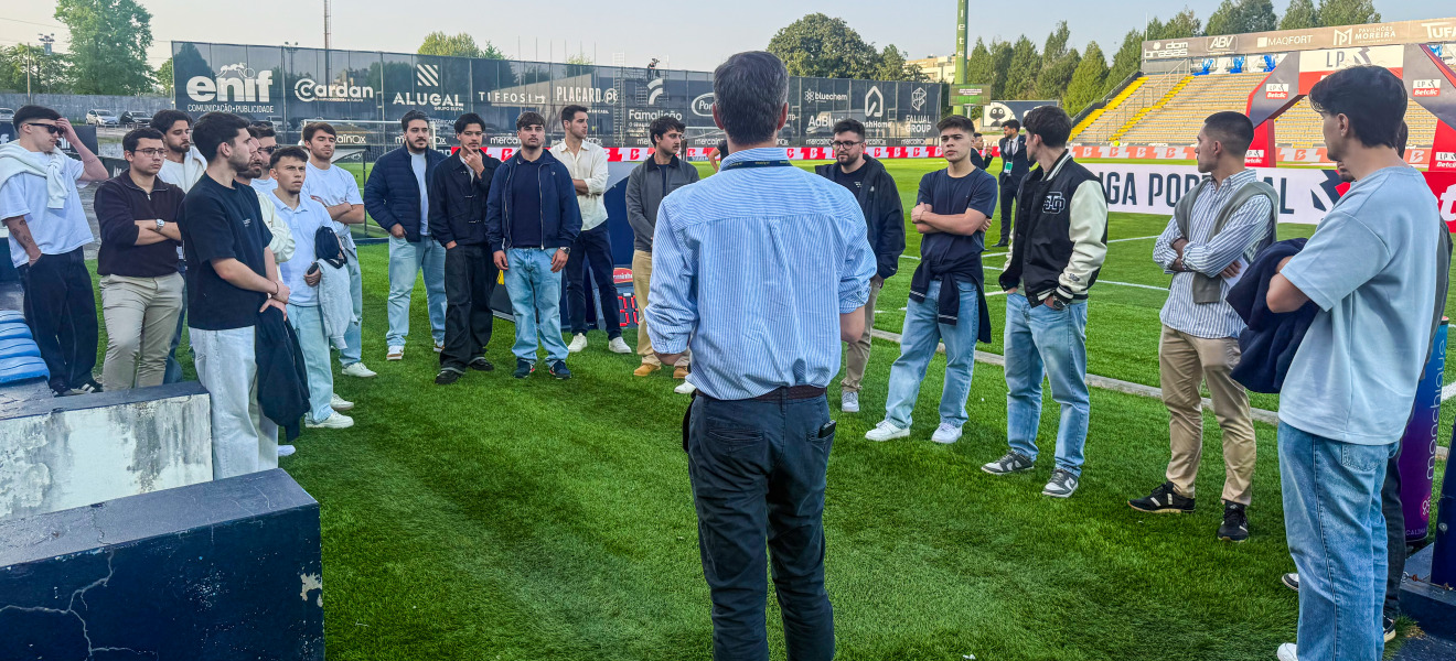 Curso de Scouting e Análise de Jogo visita Complexo Desportivo do FC Famalicão