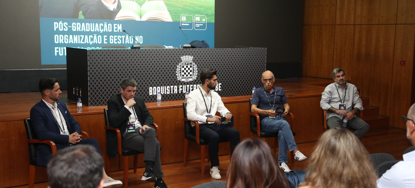 Formação em discussão à margem do LP Youth